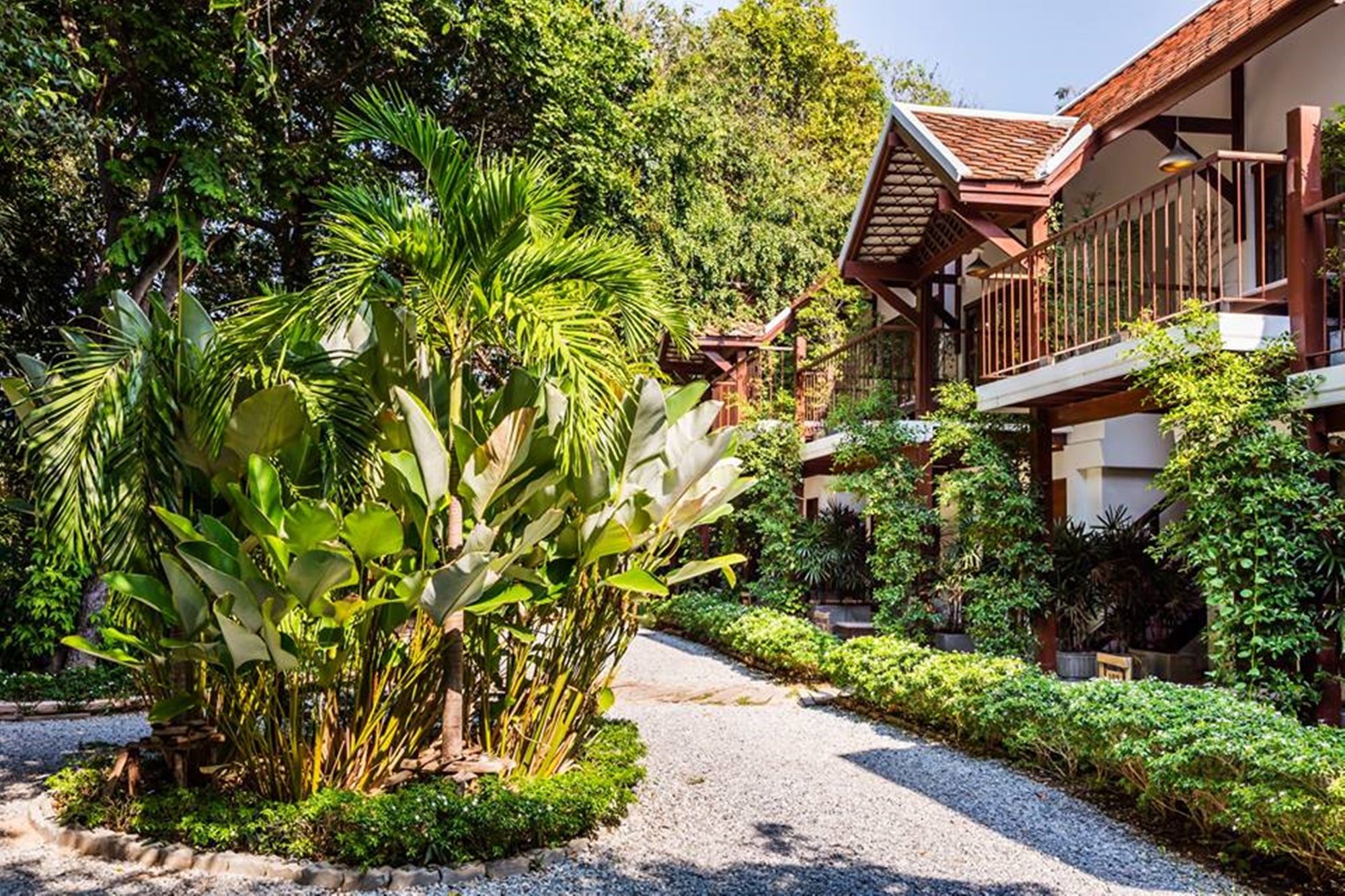 Фото The Monttra Pattaya