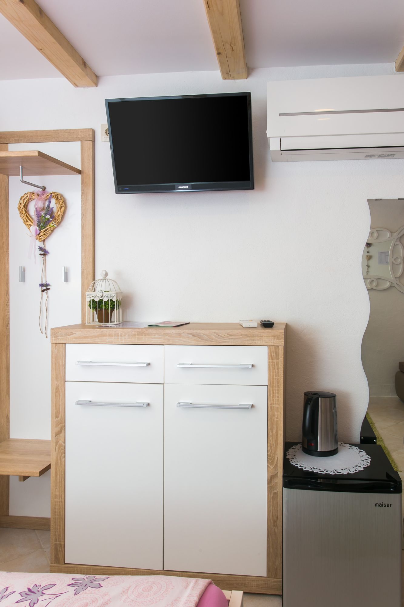 Фото Lavender Garden Apartments