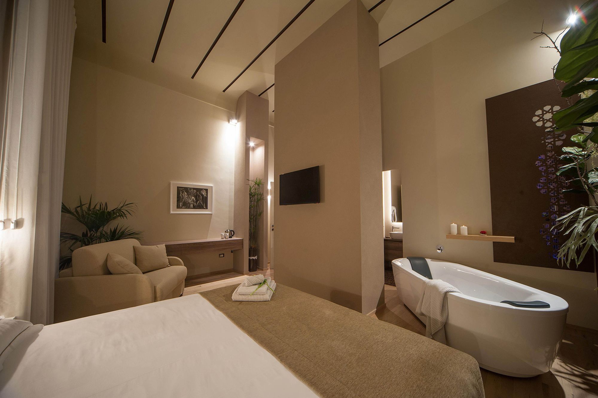 Фото Antica Dimora Luxury Rooms