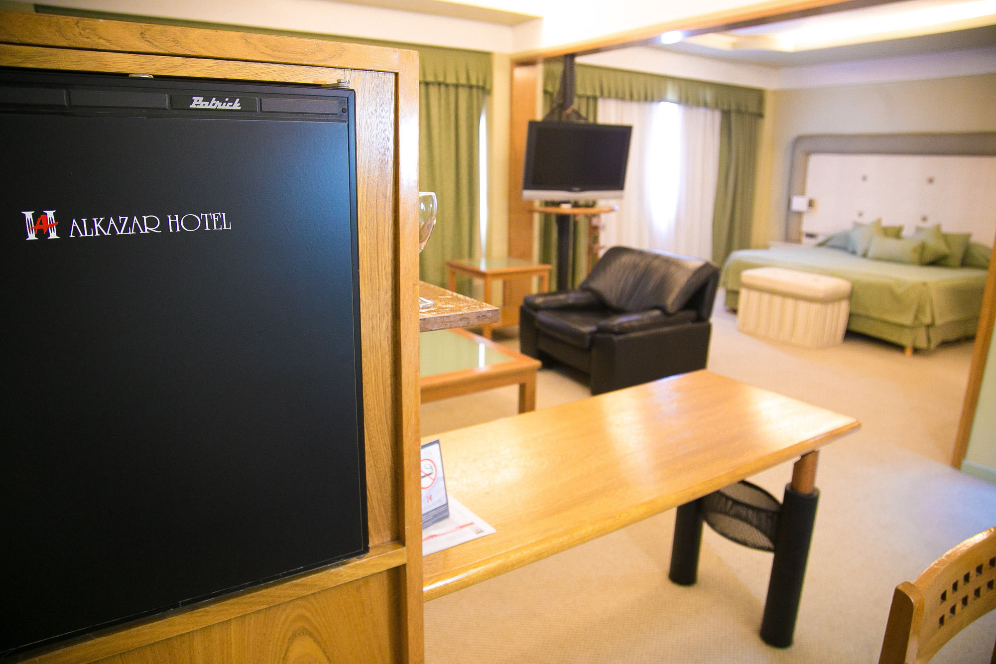 Фото Hotel Alkazar