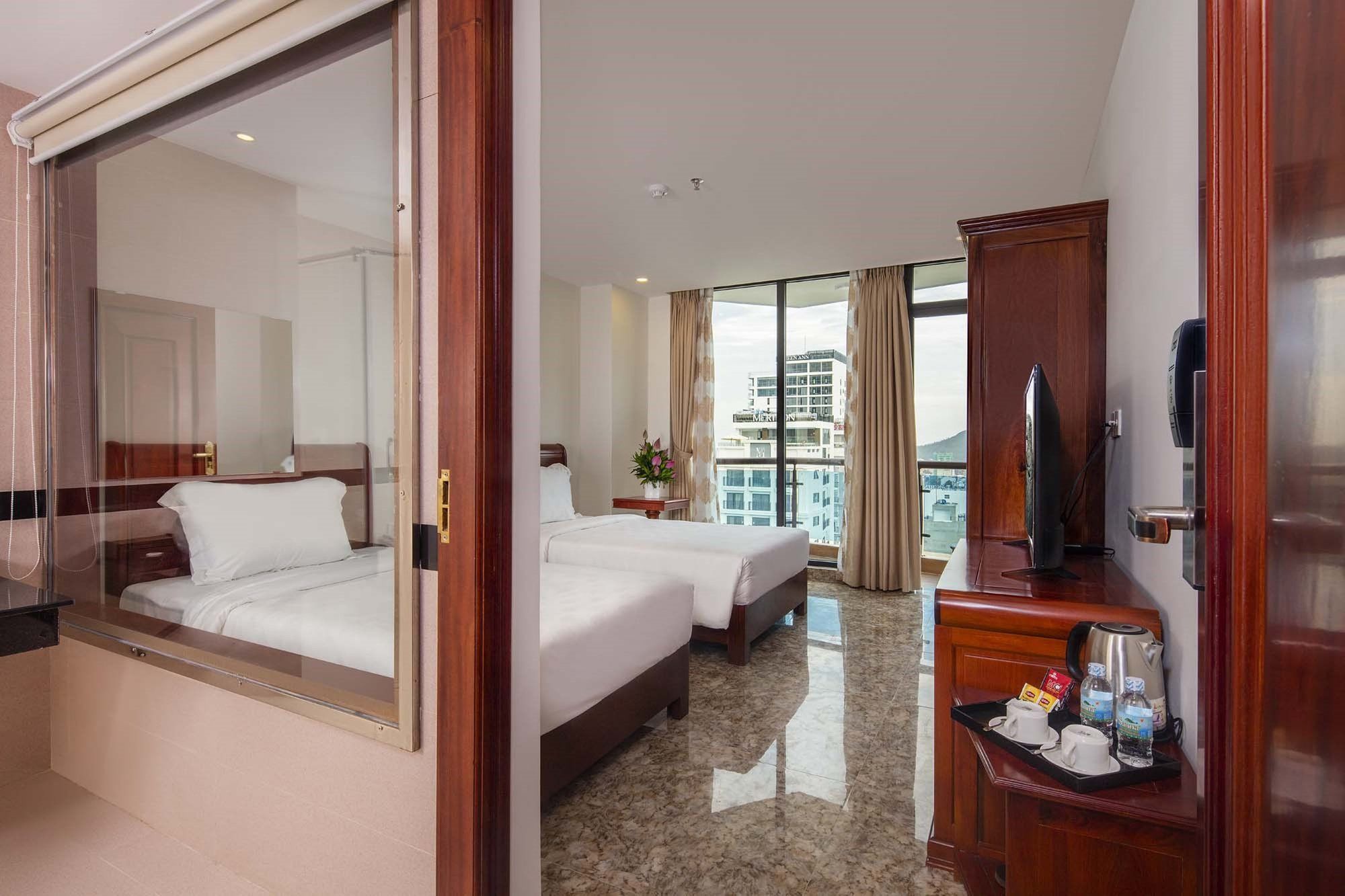 Фото Red Sun Nha Trang Hotel