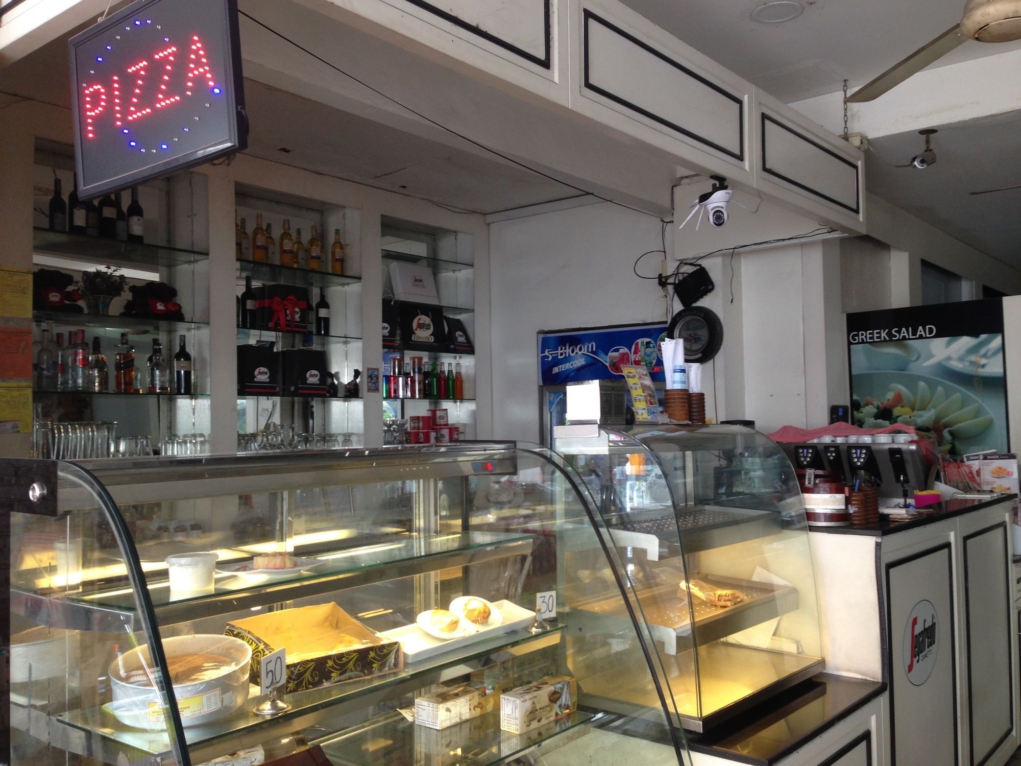 Фото Pizza 24 Guesthouse