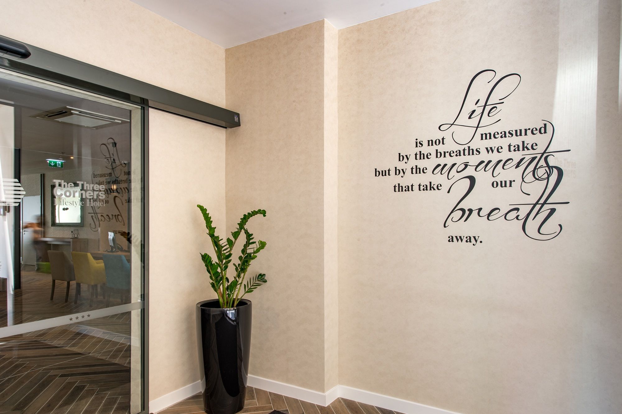 Фото Three Corners Lifestyle Hotel