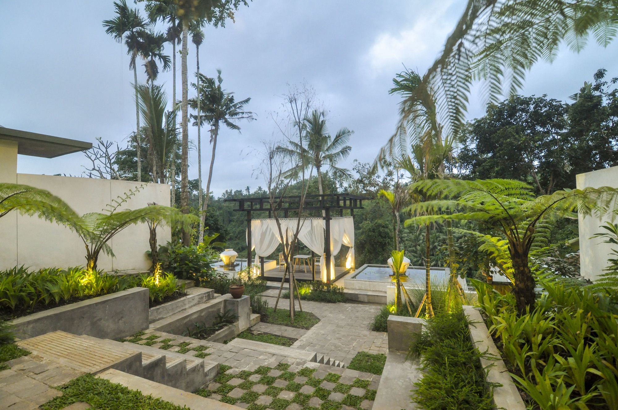 Фото Amora Ubud Boutique Villas