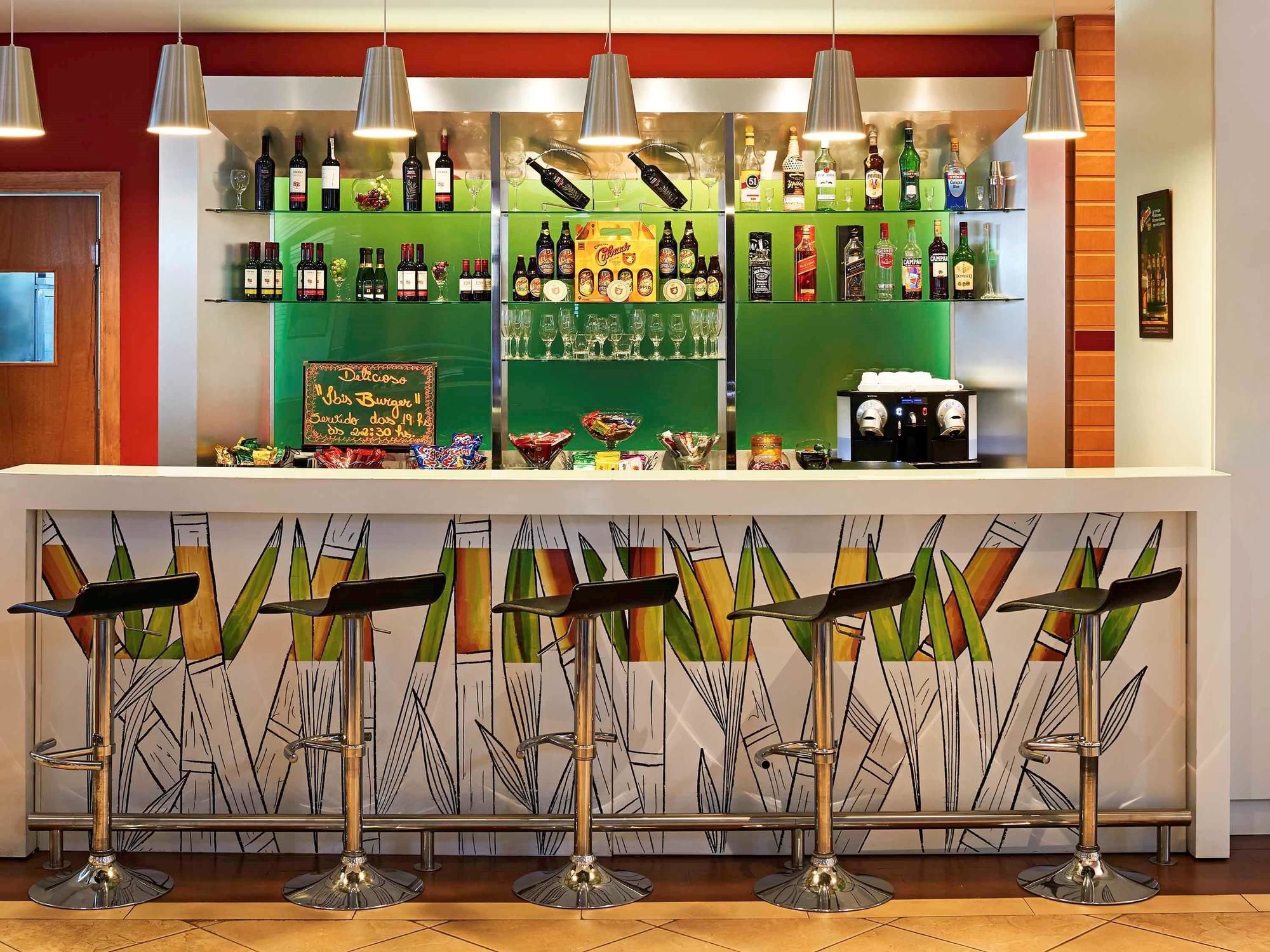Фото Ibis Ribeirao Preto Shopping