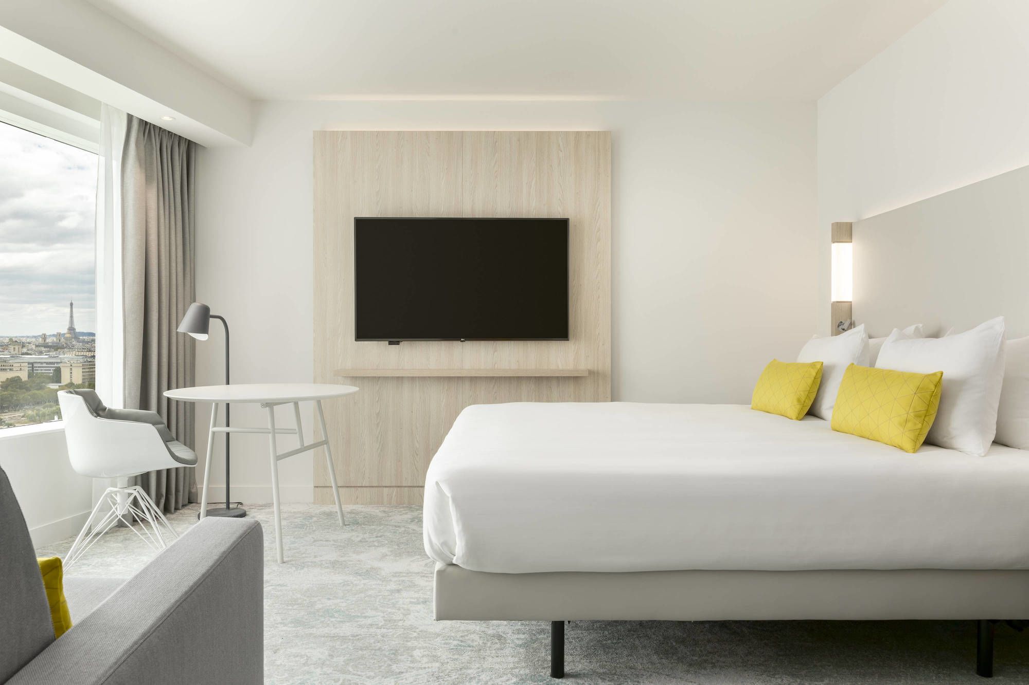 Фото Courtyard by Marriott Paris Gare de Lyon