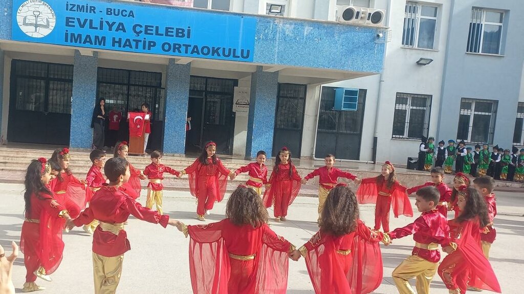 School Evliya Celebi Imam Hatip Secondary School, Izmir, photo