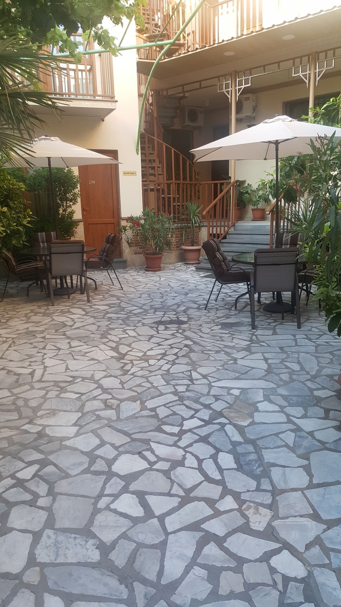 Фото Данисимо