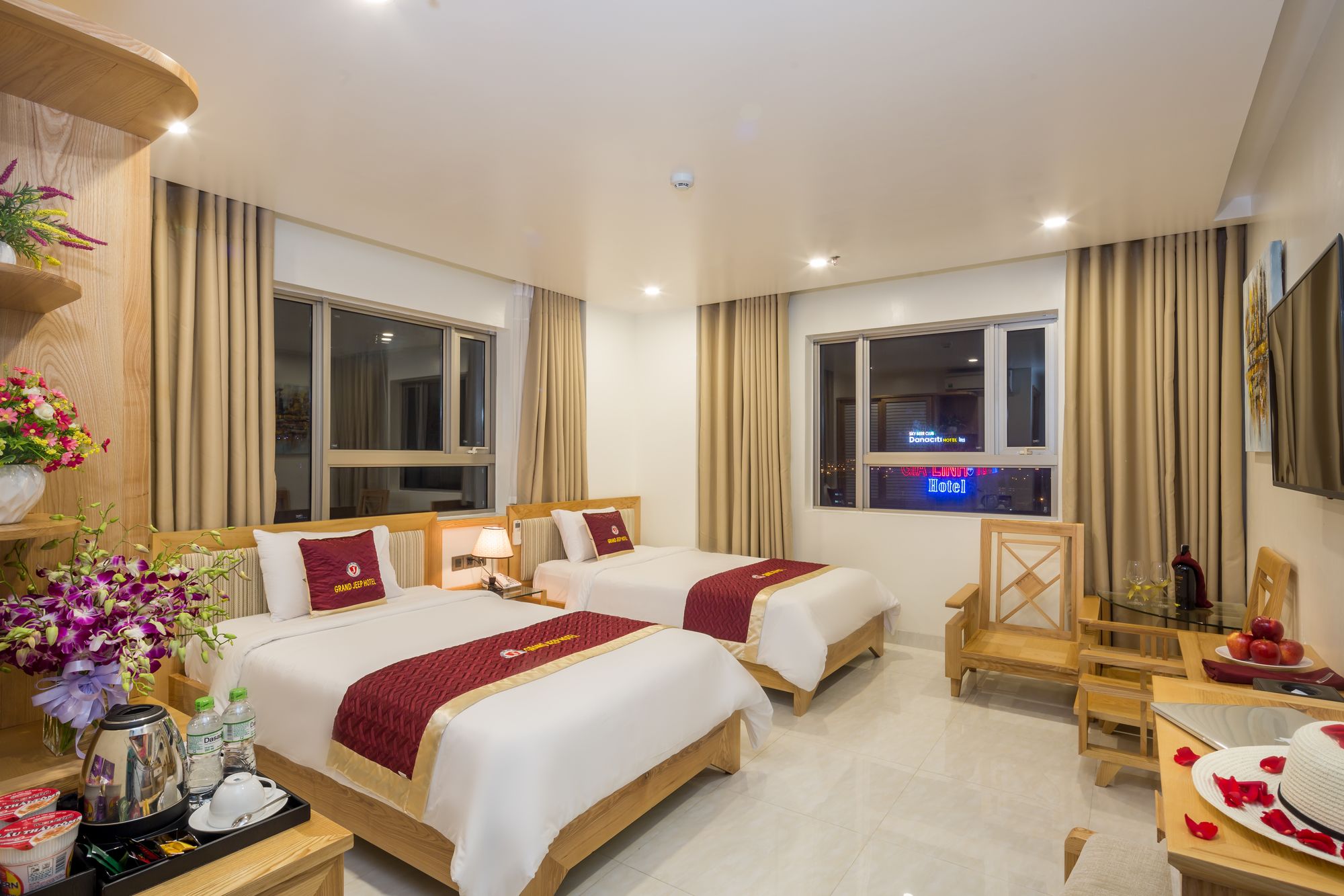 Фото Grand Jeep Hotel Danang