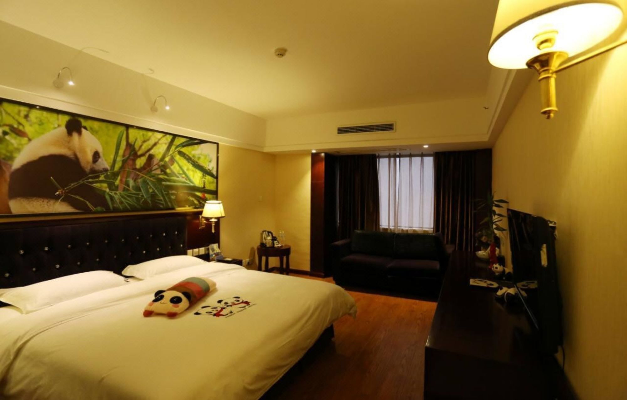 Фото Panda Prince Hotel Hongpailou Branch