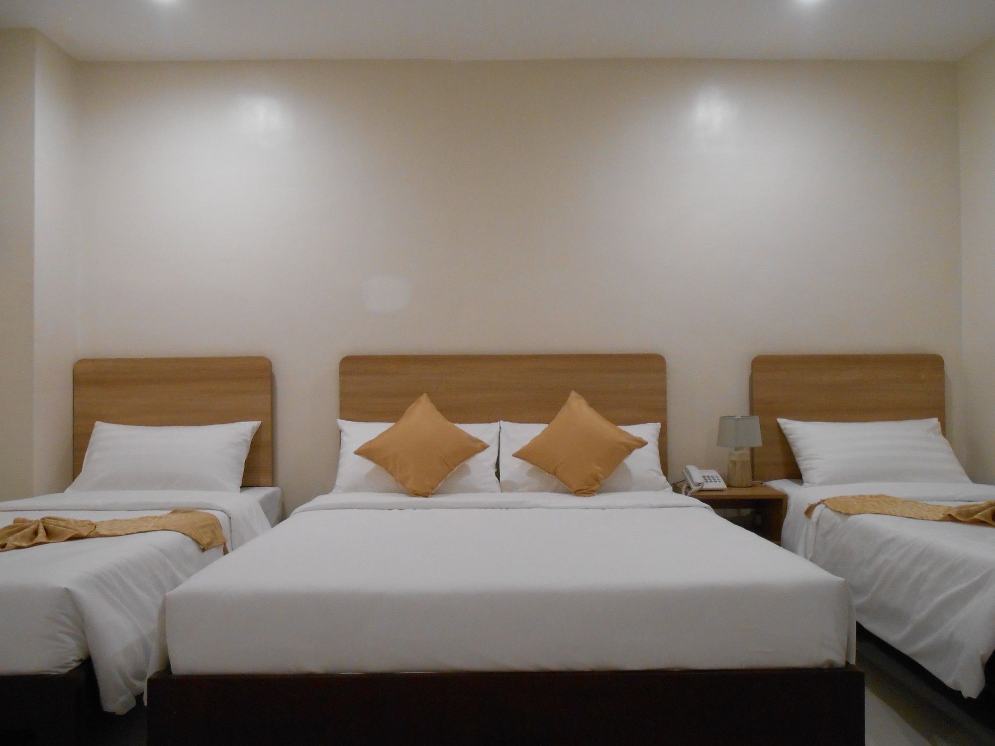 Фото Rublin Hotel