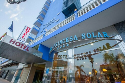 Внешний вид отеля Hotel Princesa Solar в Торремолиносе, фото 4