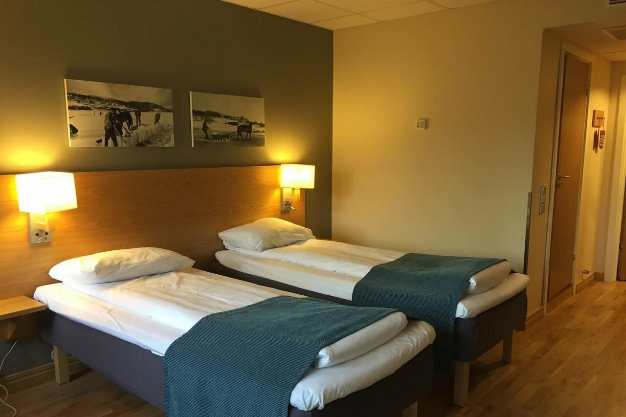 Фото отеля 2