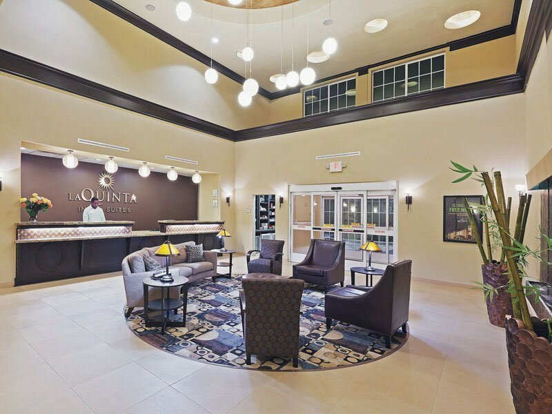 Фото La Quinta Inn & Suites by Wyndham Houston Energy Corridor