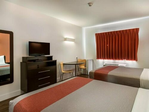 Внешний вид отеля Motel 6 Moncton, NB в Монктоне, фото 2