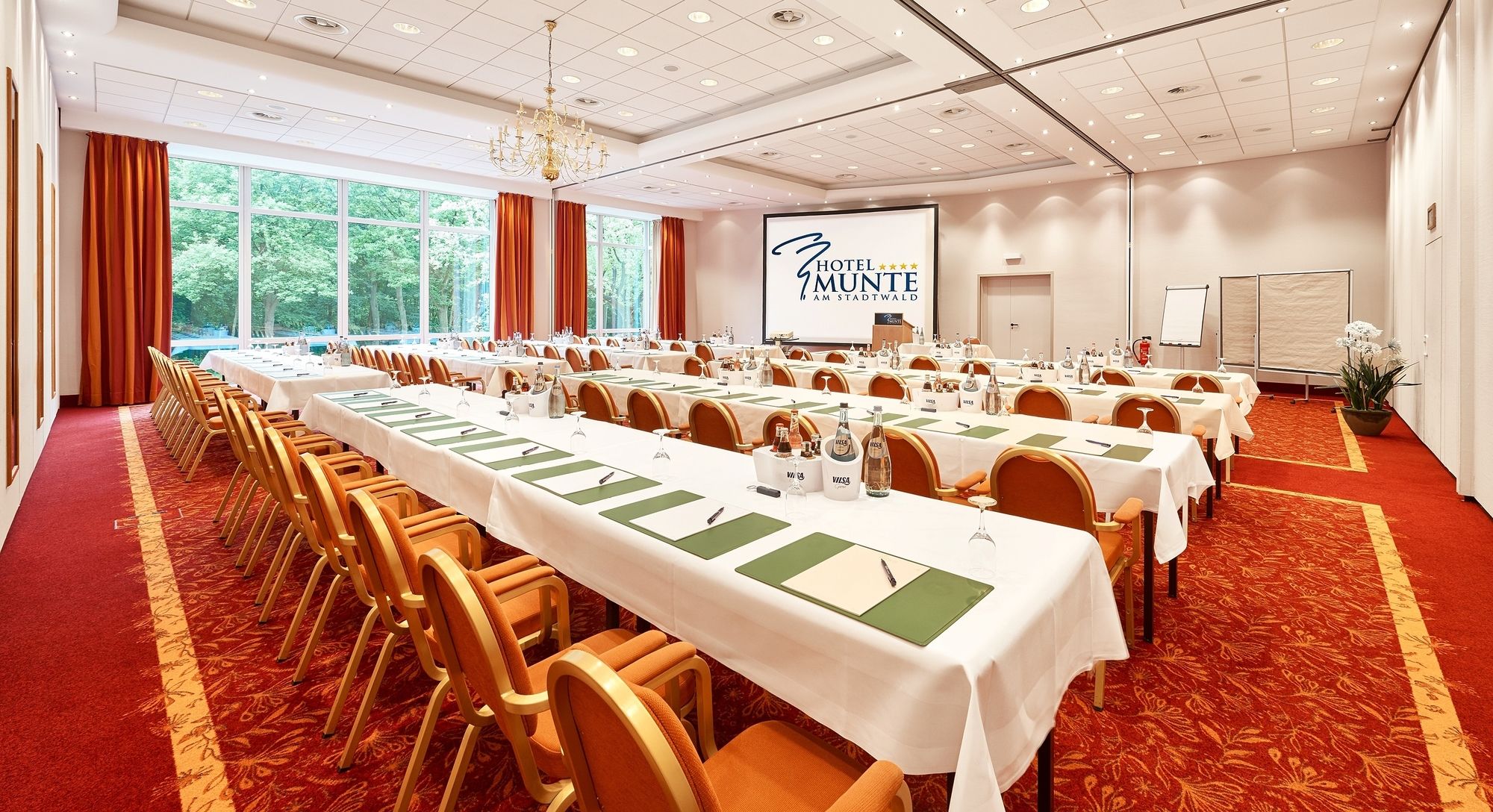 Фото Отель Munte-Wellnesshotel am Stadtwald