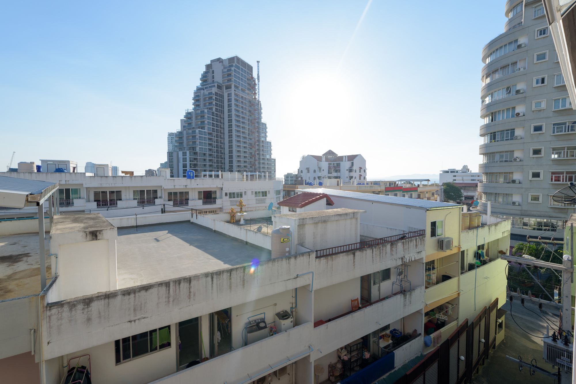 Фото Курортный отель The Hideaway Resort Pattaya Chonburi