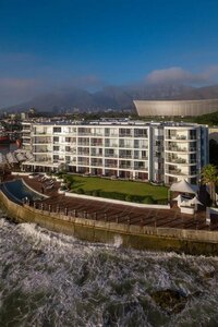 Гостиница Radisson Collection Hotel, Waterfront Cape Town