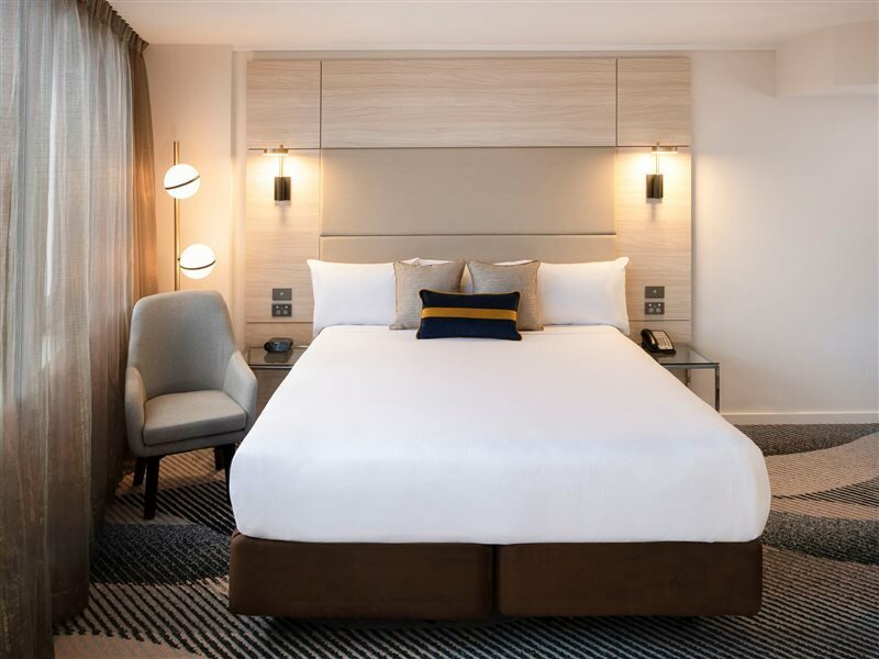 Фото Novotel Sydney Parramatta