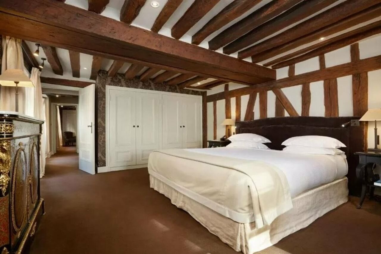 Фото Pavillon de La Reine