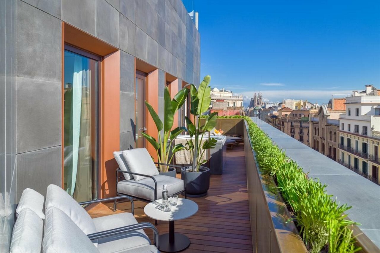 Фото The One Barcelona Gl