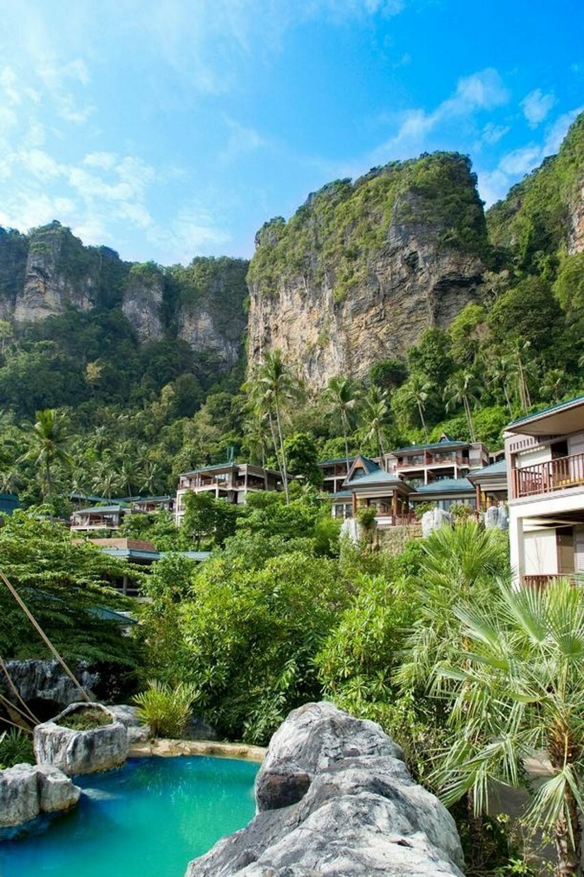 Фото Centara Grand Beach