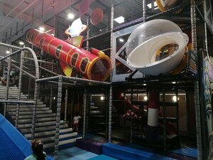 Cosmoplay by Cosmoland (Liberation Boulevard, 119), entertainment center