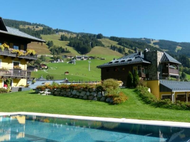 Фото Hotel Saalbacher Hof