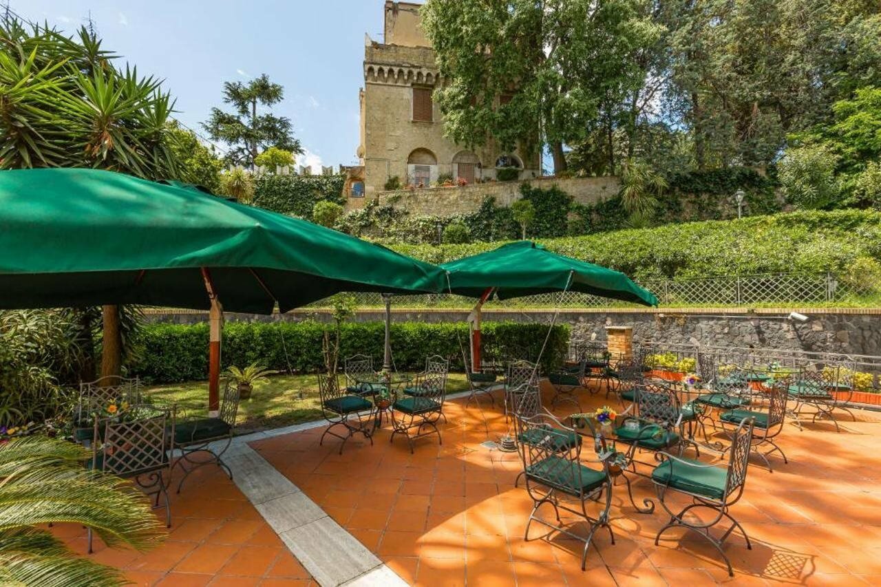 Фото отеля 3