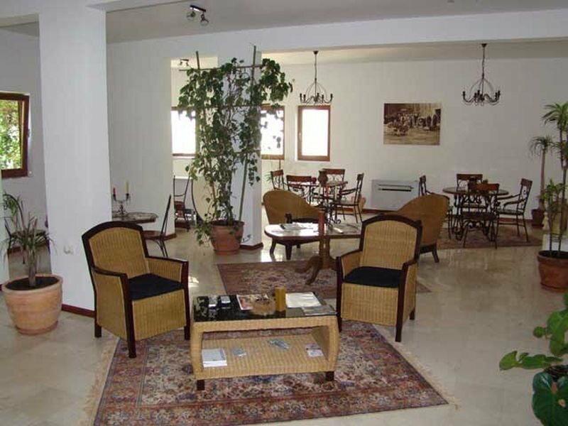 Фото Hotel Dubrava