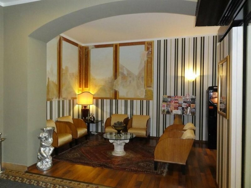 Фото Hotel Mala Strana