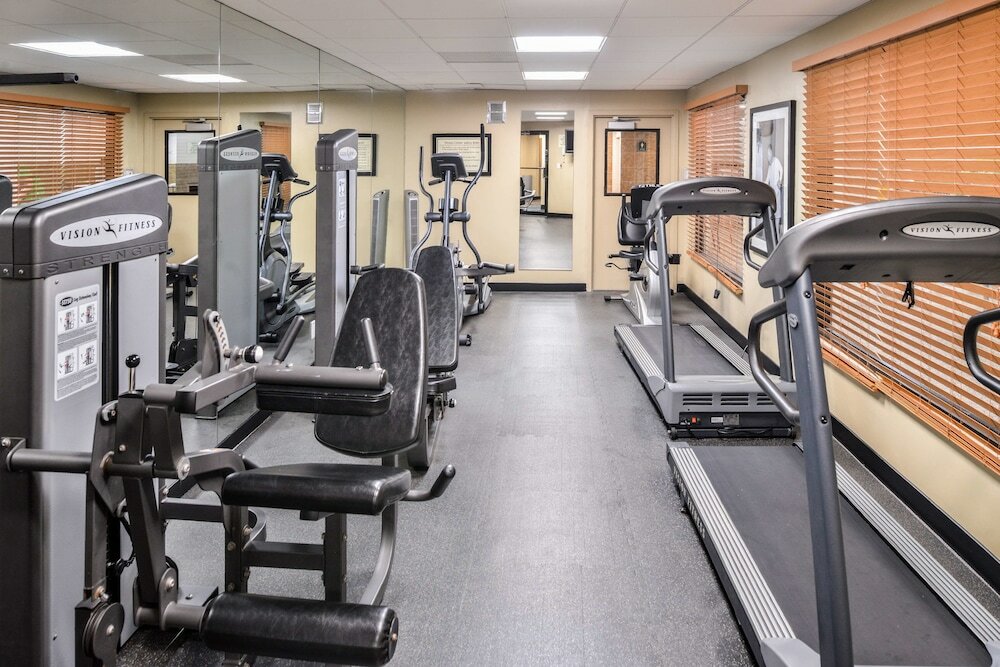 Фото Best Western Plus Midwest Inn