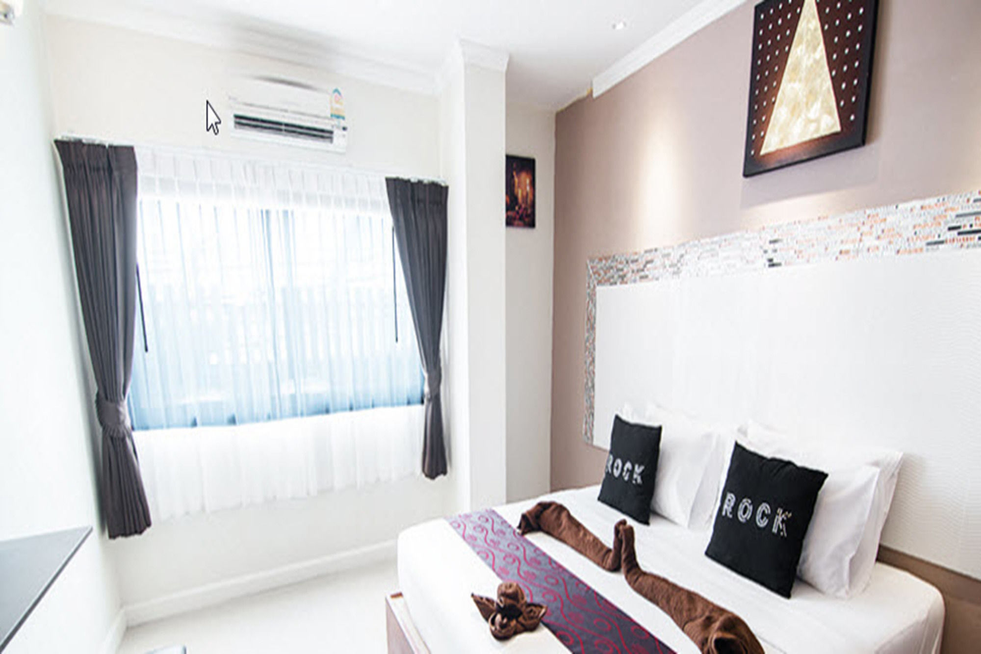 Фото Natural Beach Hotel