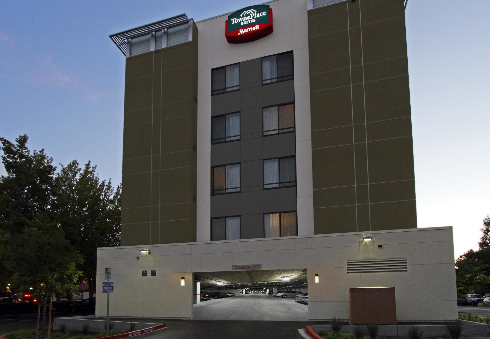 Фото TownePlace Suites San Jose Santa Clara