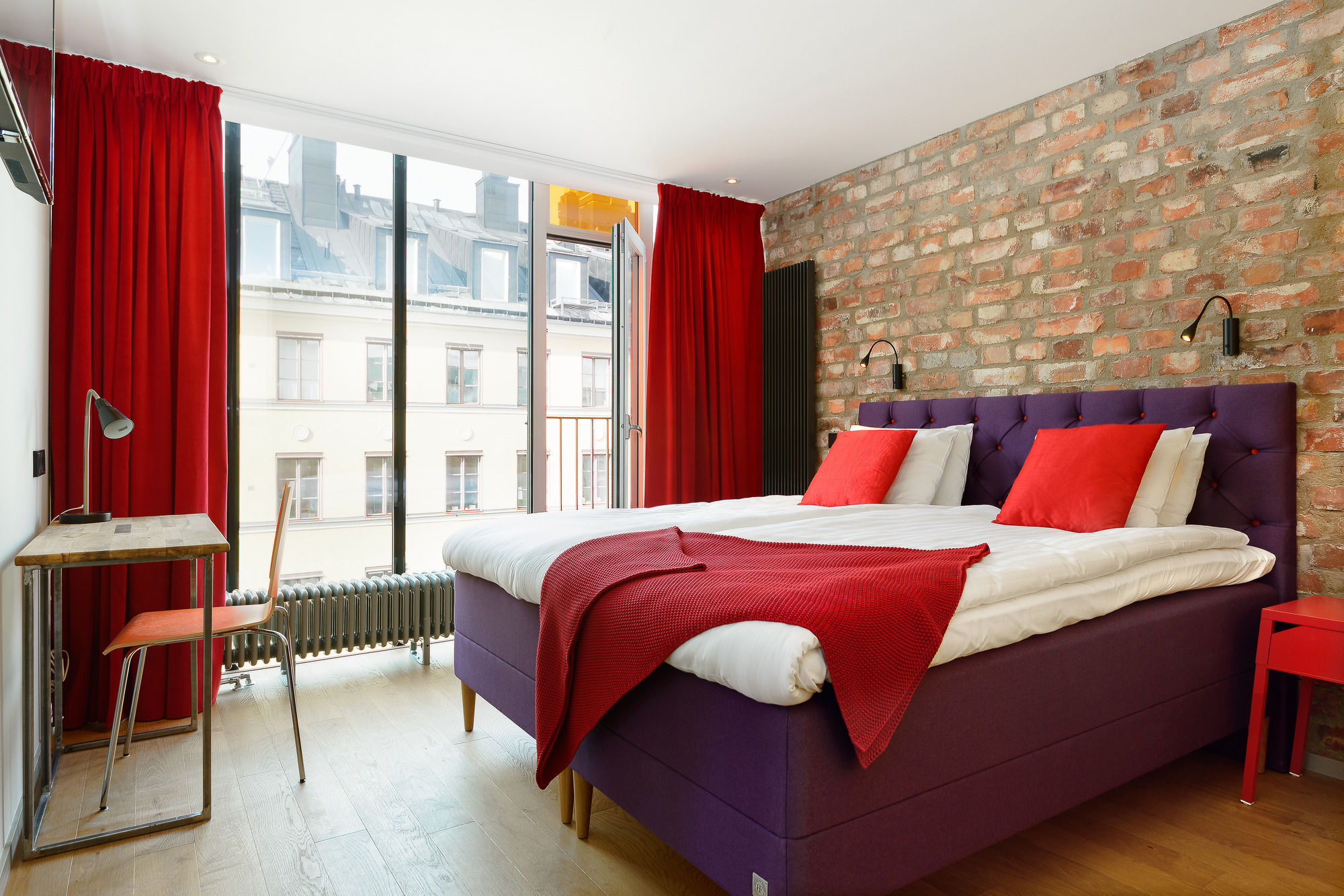 Фото Hellstens Glashus