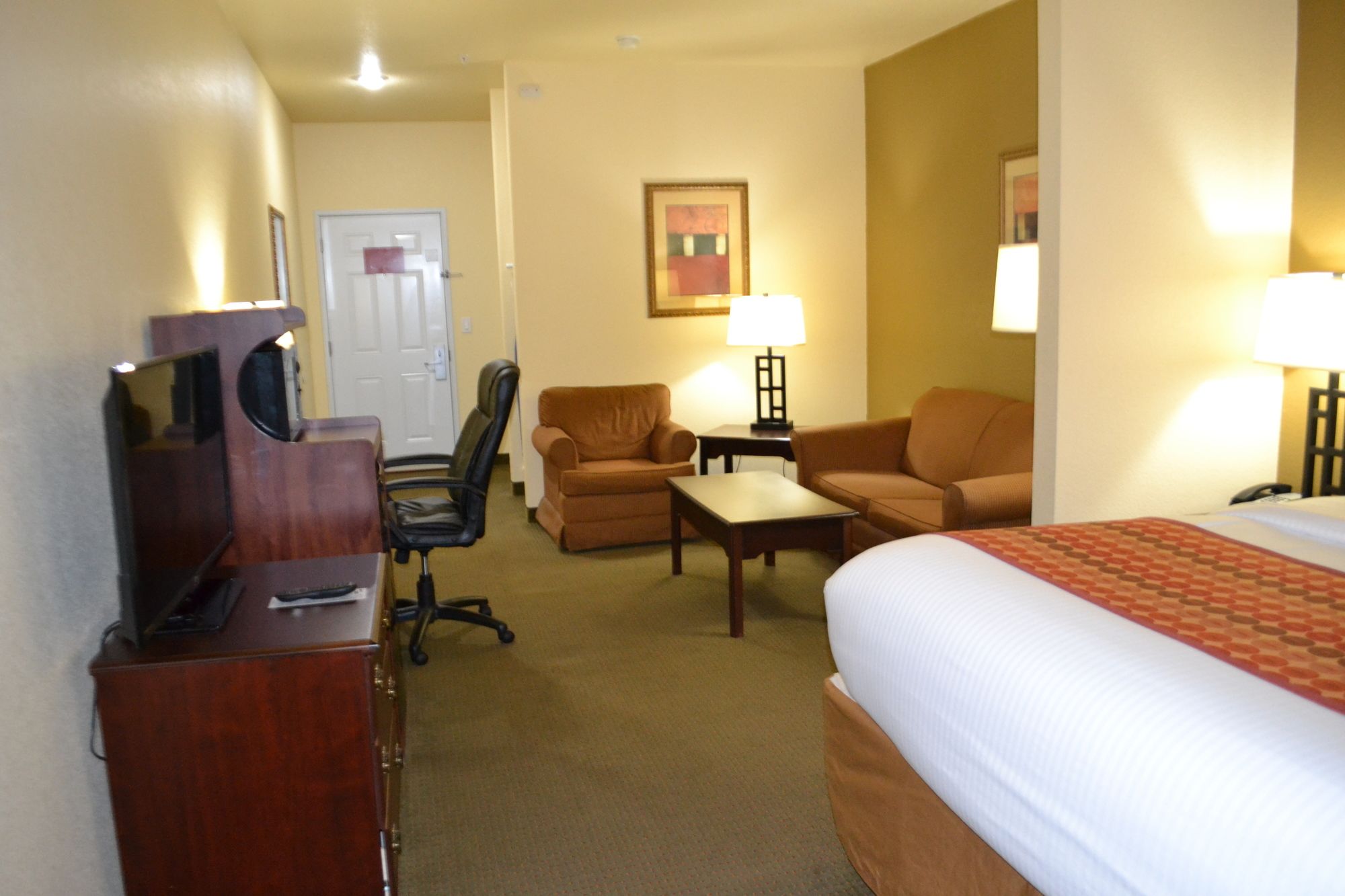 Фото Best Western Sherwood Inn & Suites