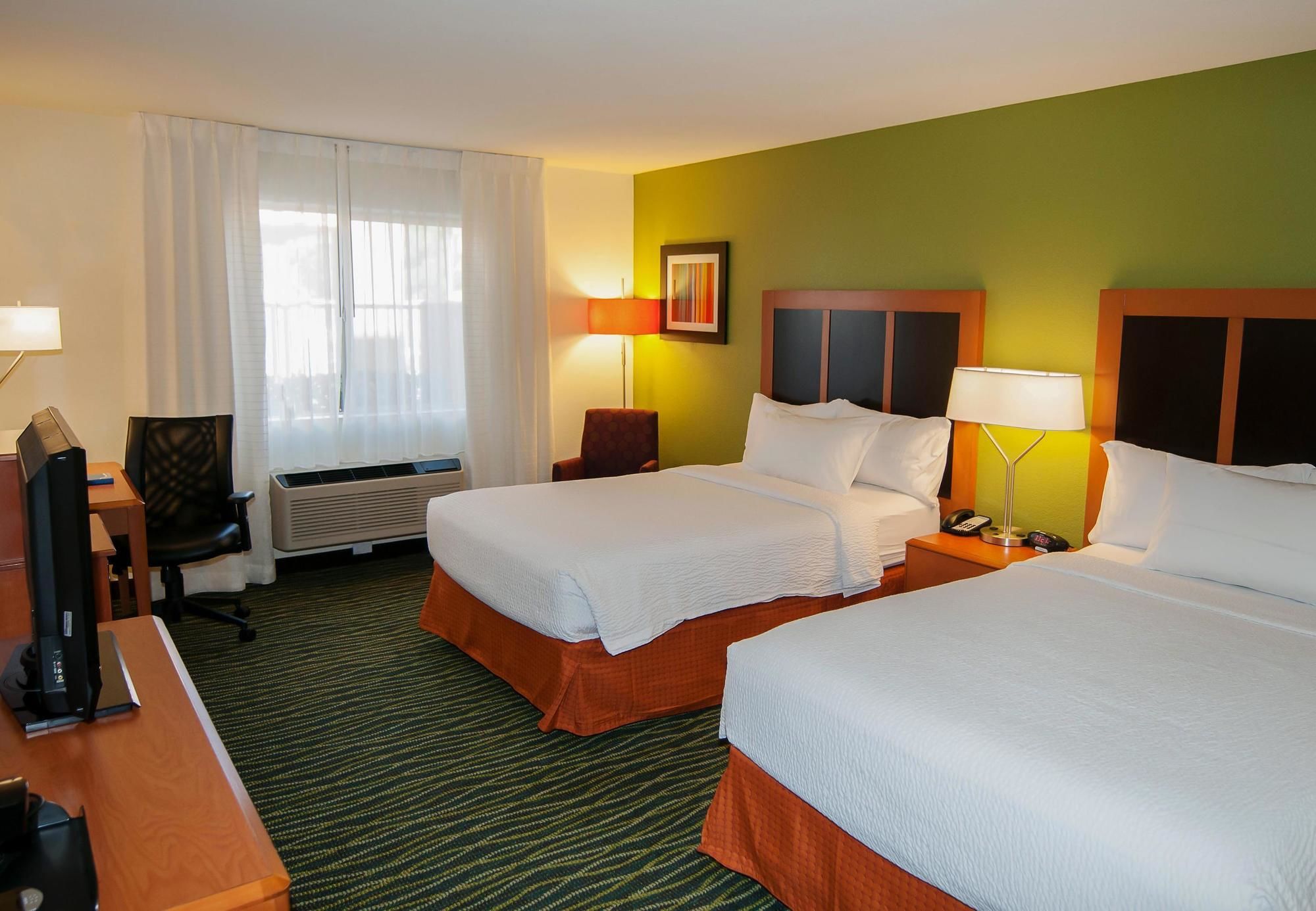 Фото Fairfield Inn by Marriott St. George