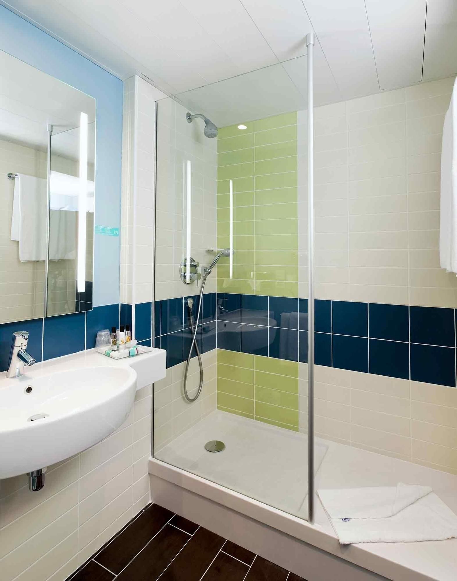 Фото Mercure Paris Massy Gare TGV