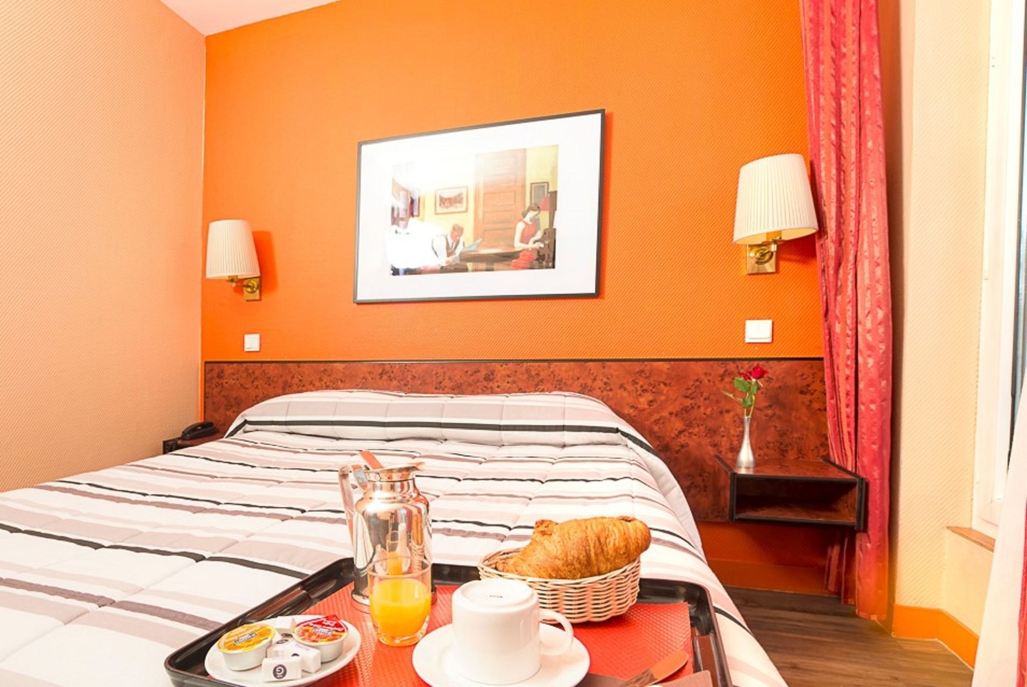 Фото Hôtel Pierre Nicole