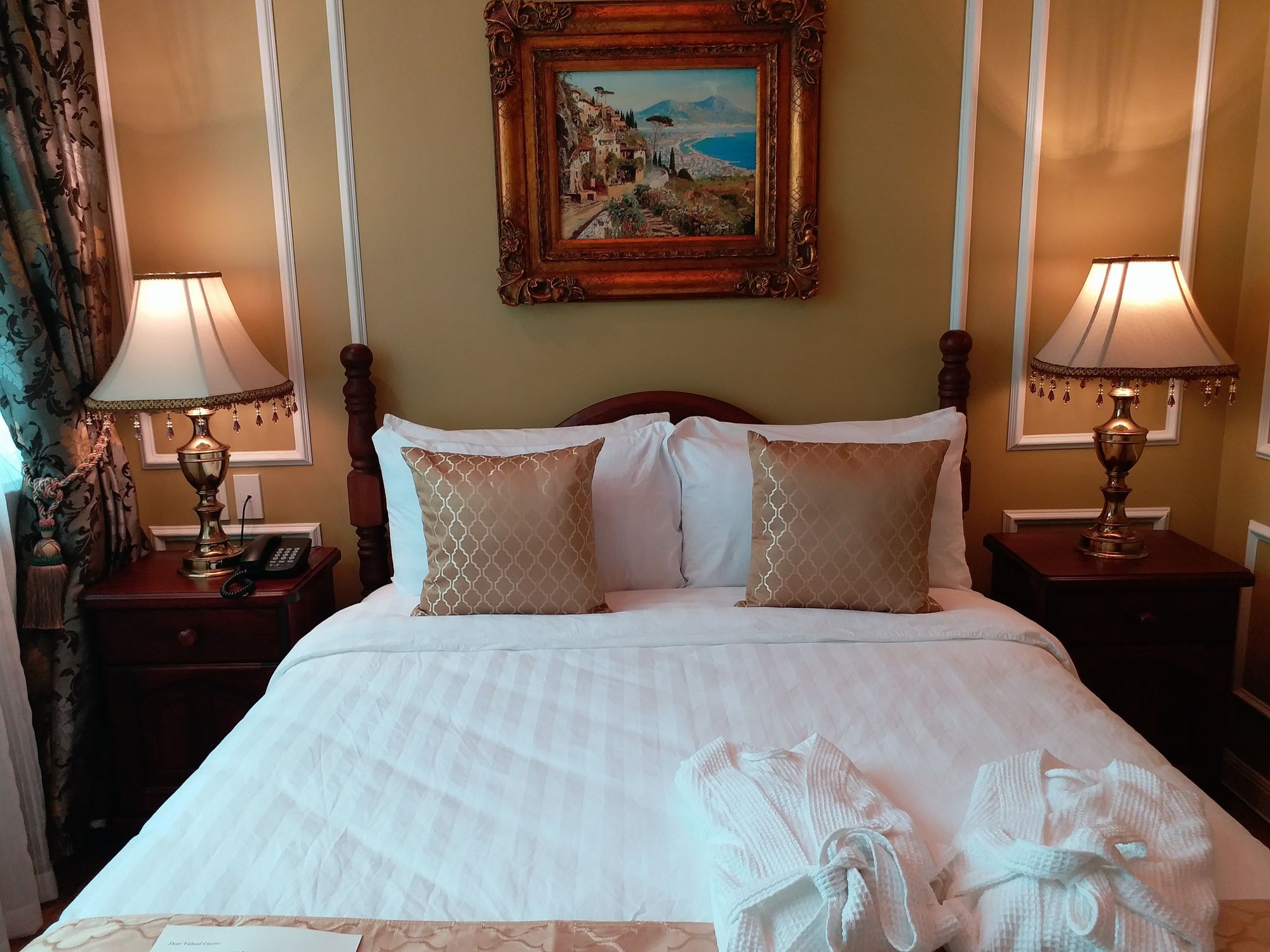 Фото Lee Boutique Hotel Tagaytay