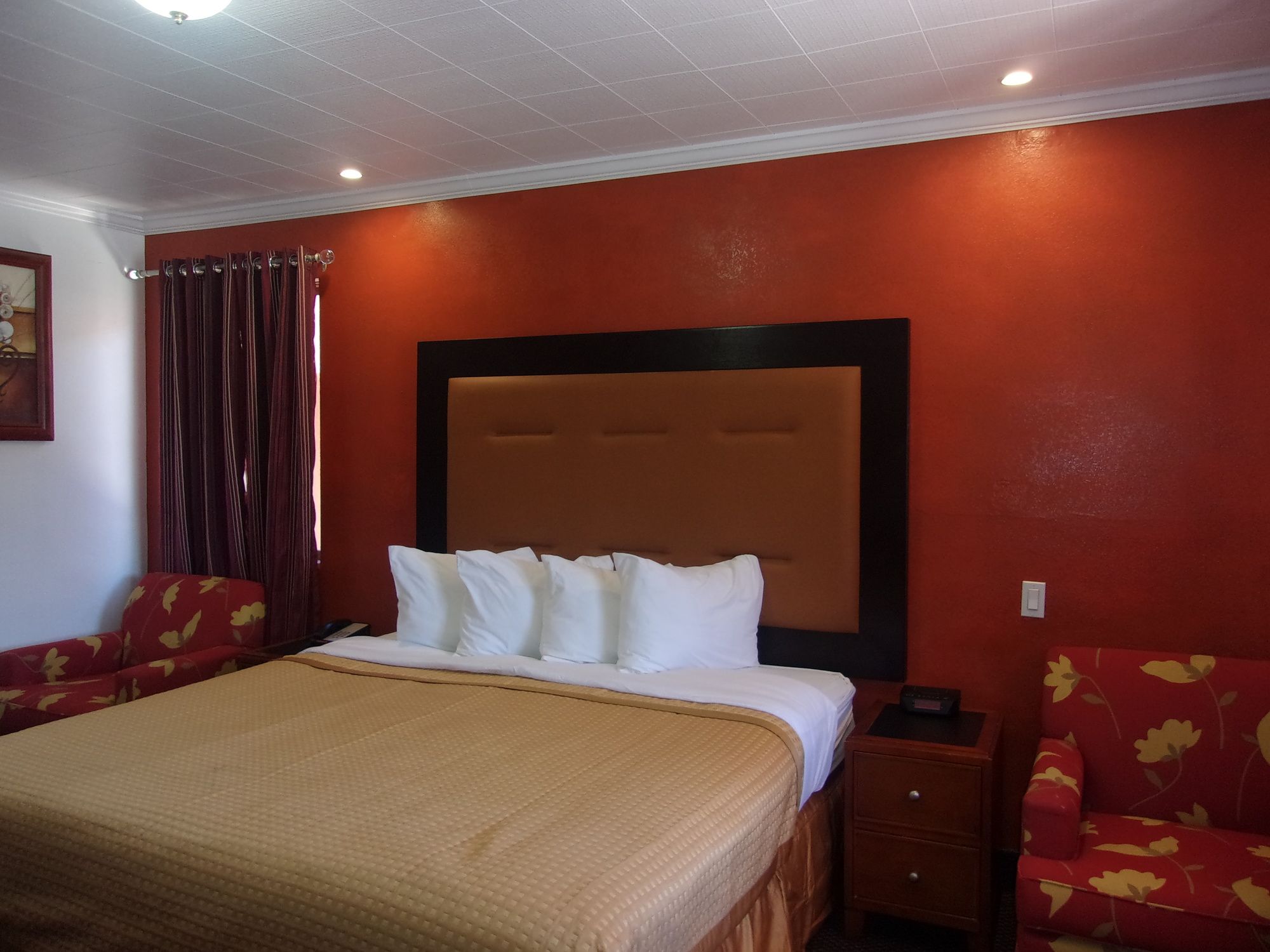 Фото Magnuson Hotel Cedar City