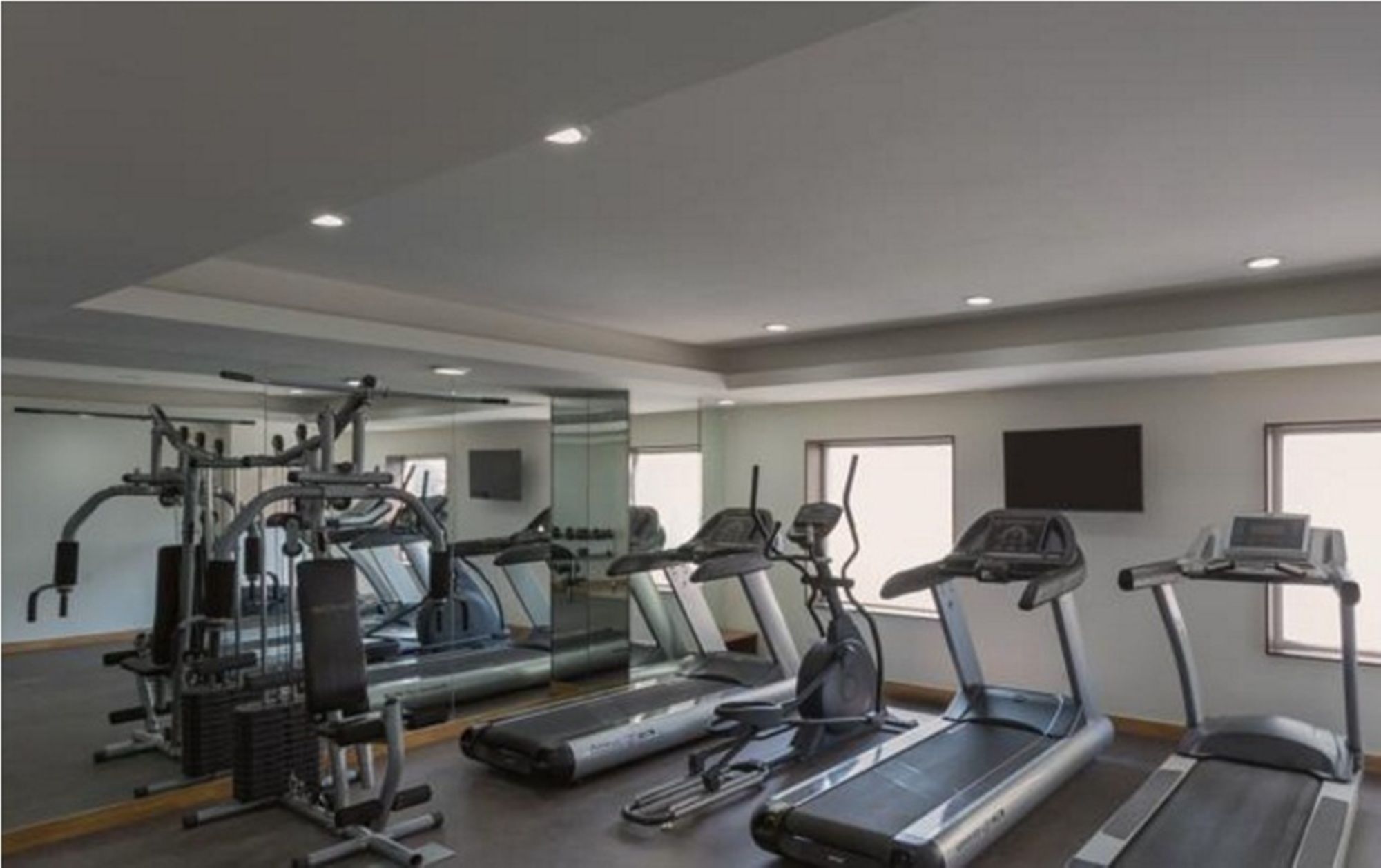 Фото Four Points by Sheraton Vadodara