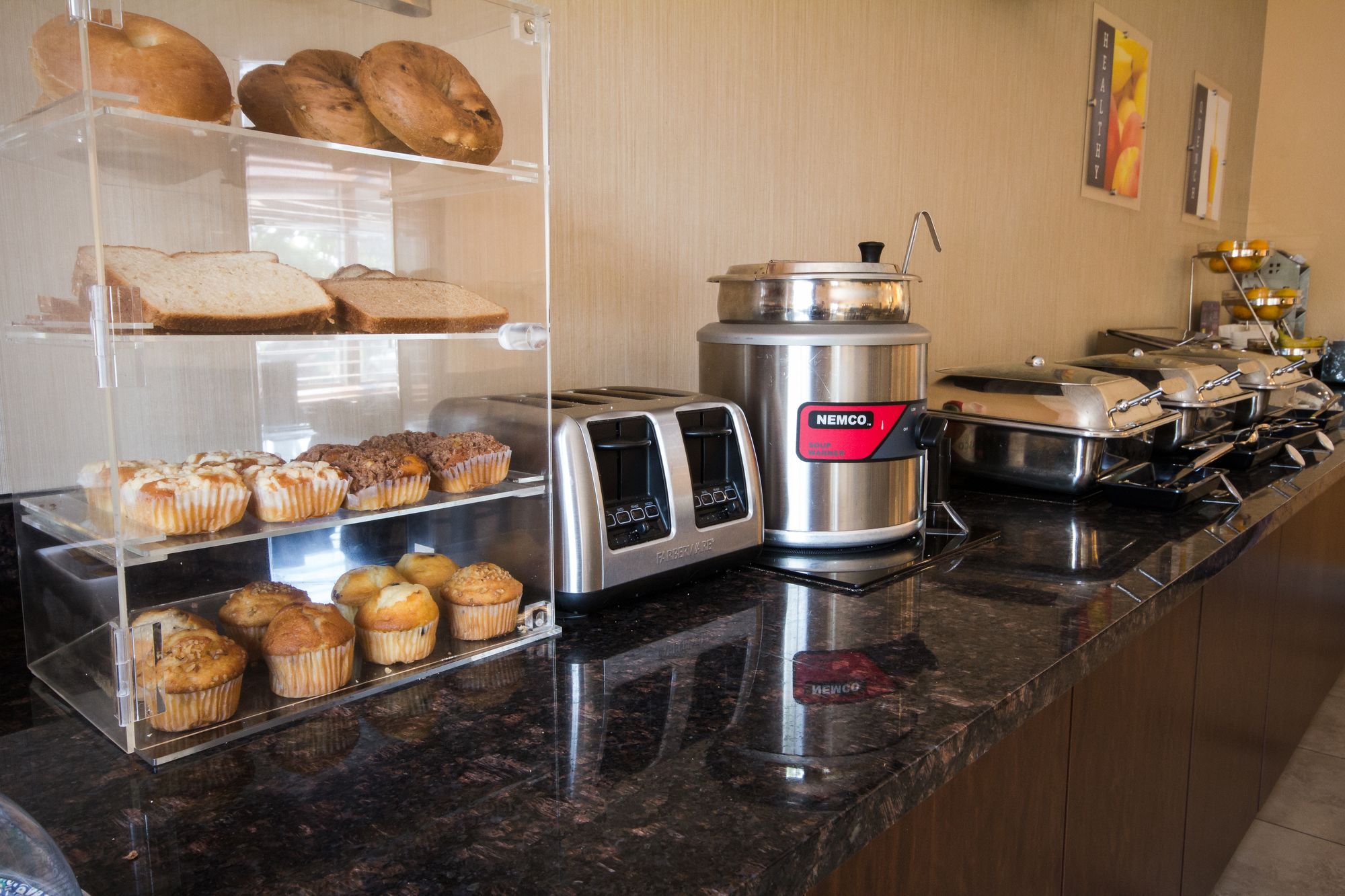 Фото Best Western Brighton Inn