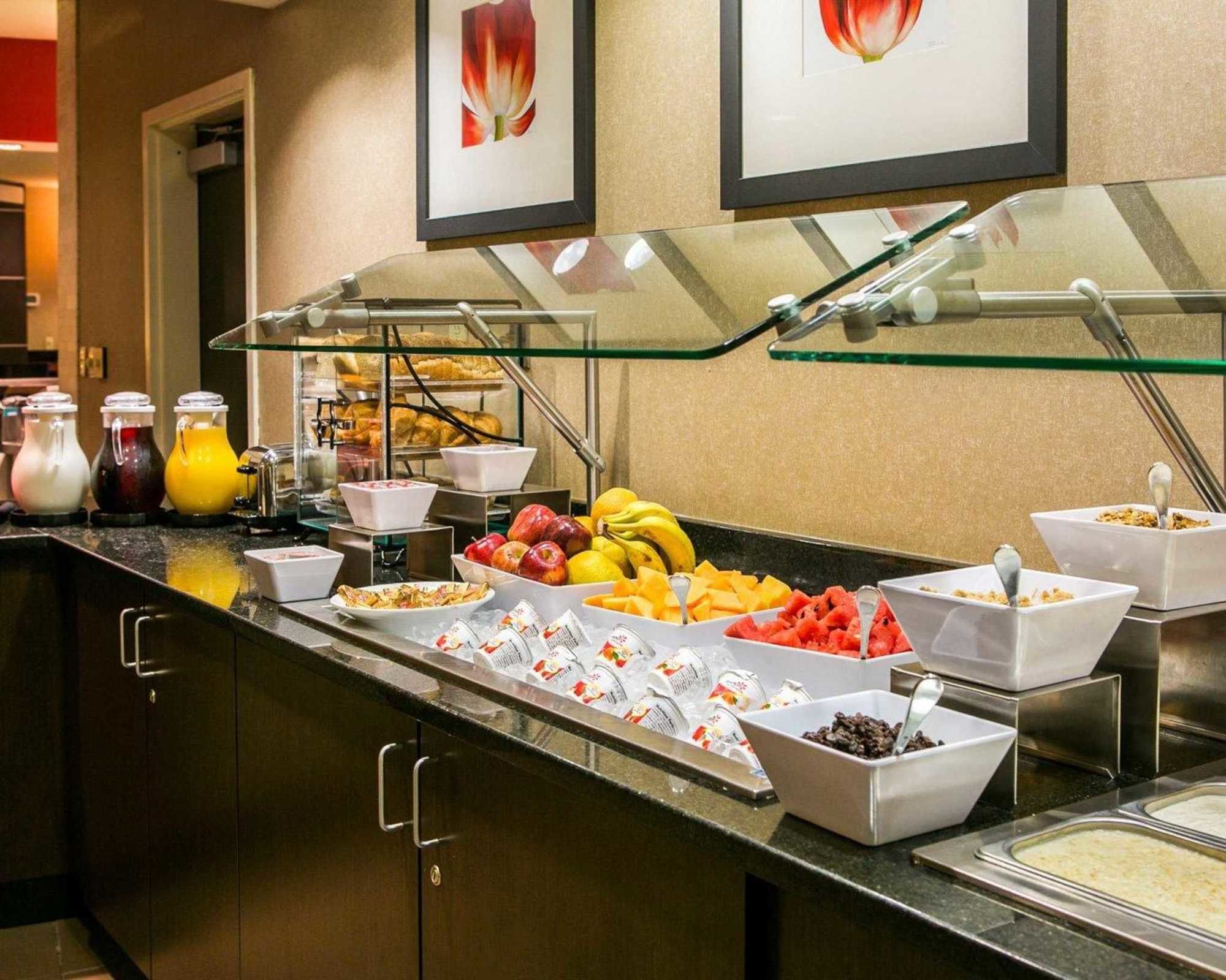 Фото Wyndham Noblesville