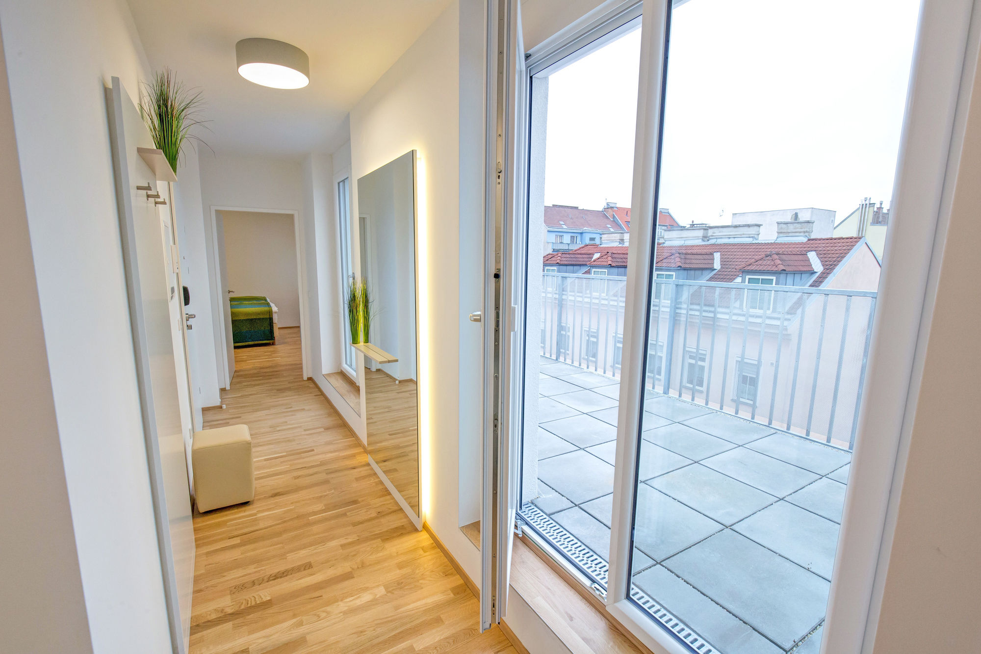 Фото Aparthotel Smart Apart Living - Wien Hauptbahnhof