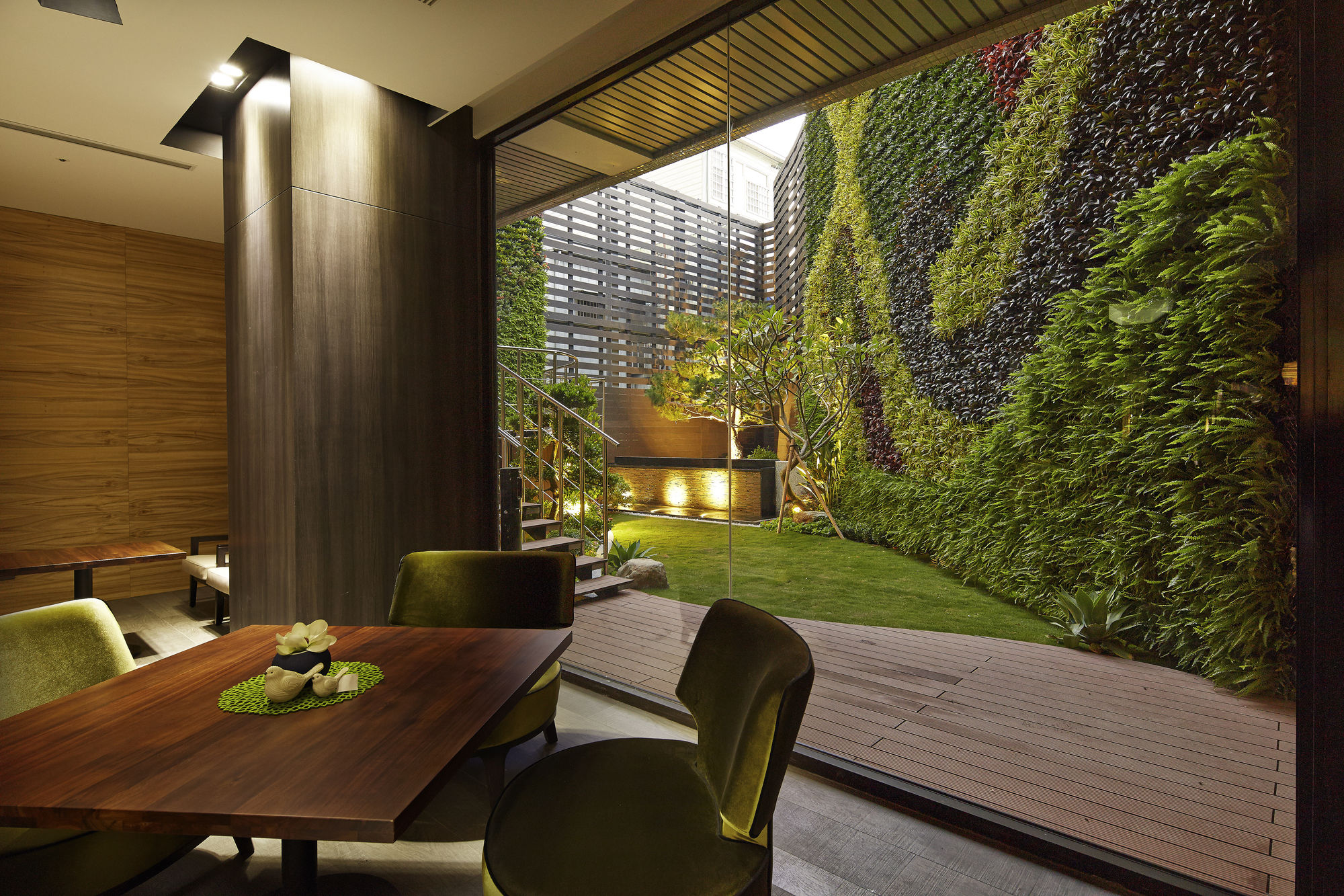 Фото La Vida Hotel