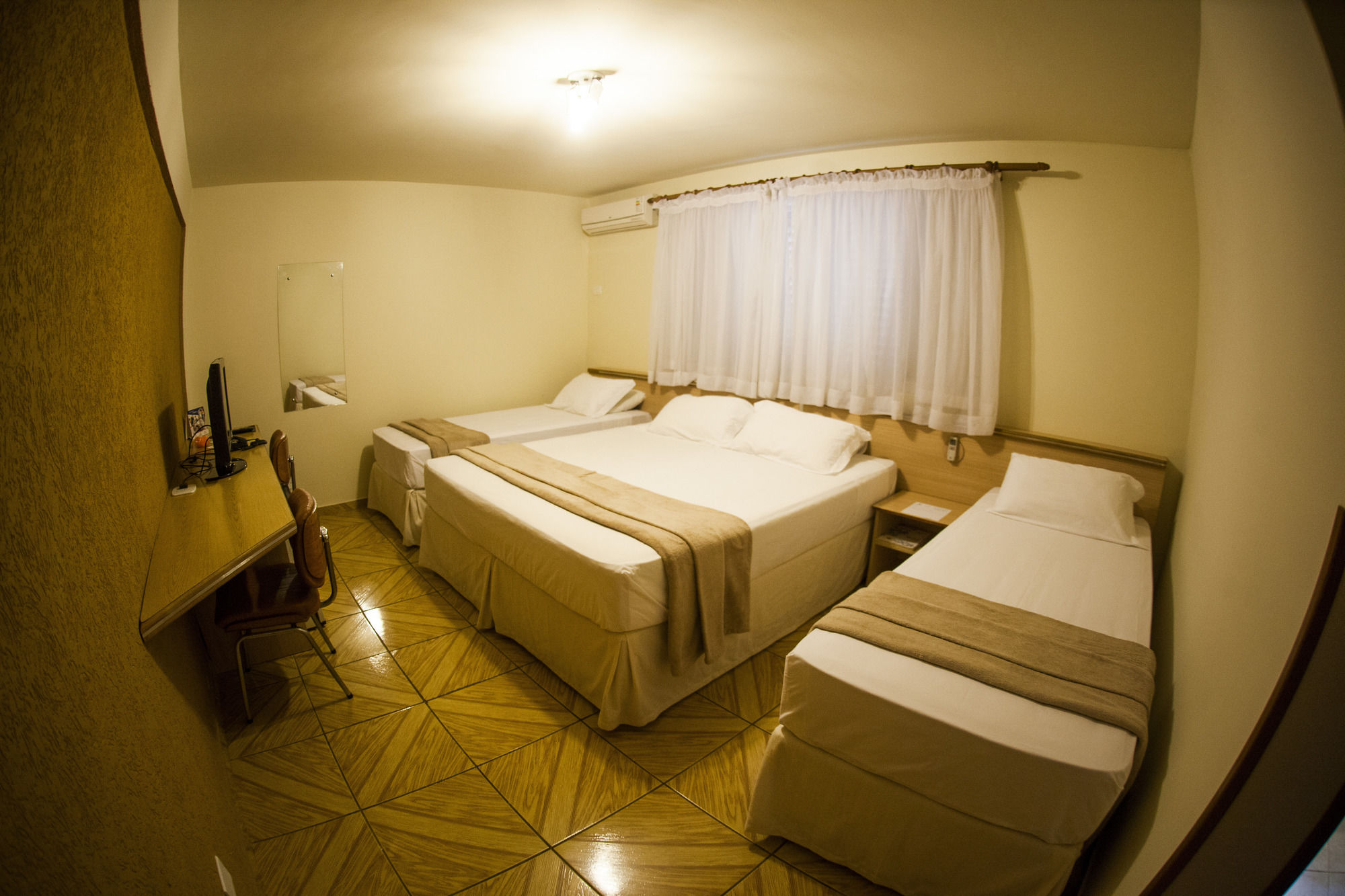 Фото Harbor Self Cidade Verde