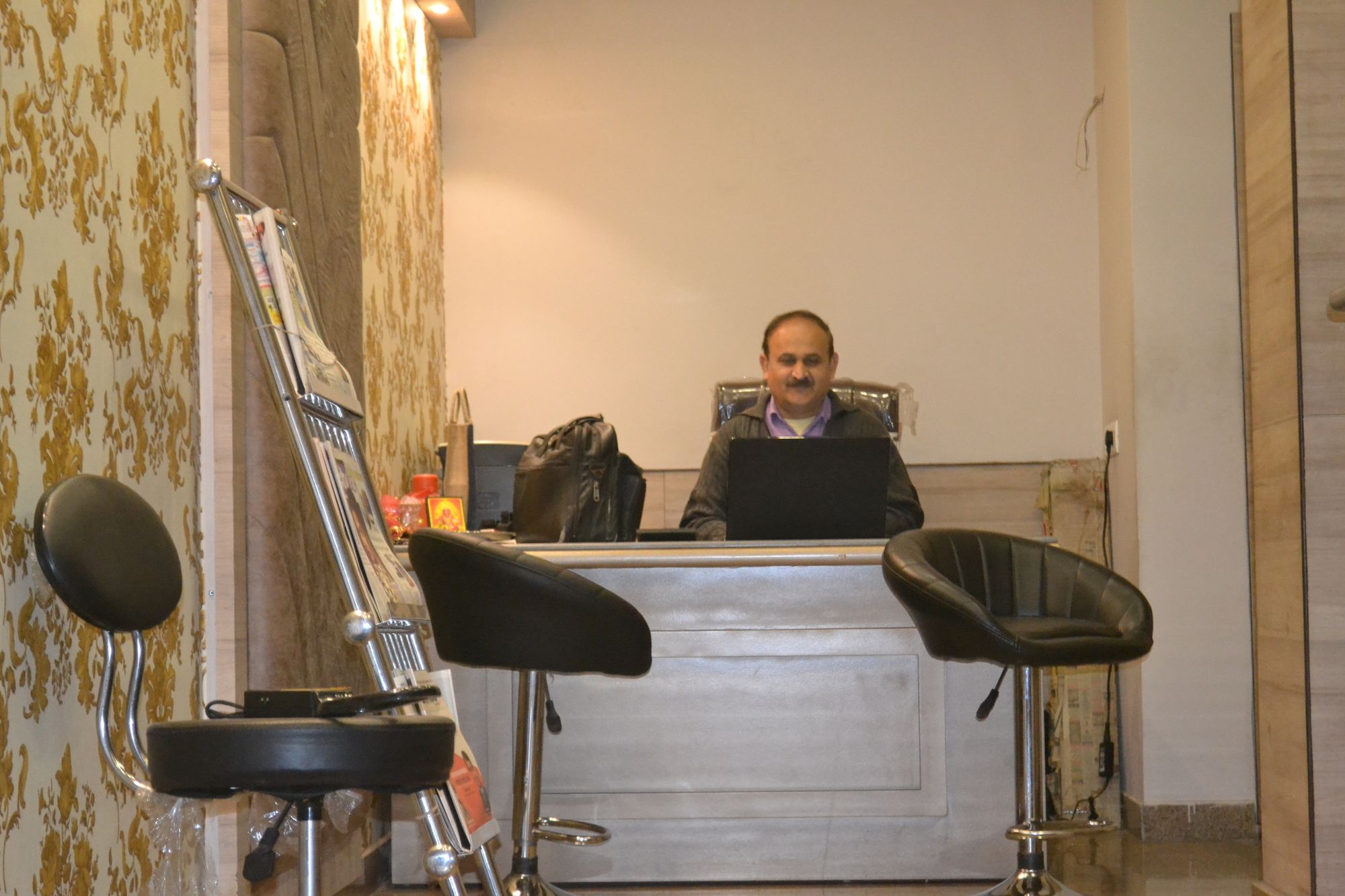 Фото Hotel Merry Gold