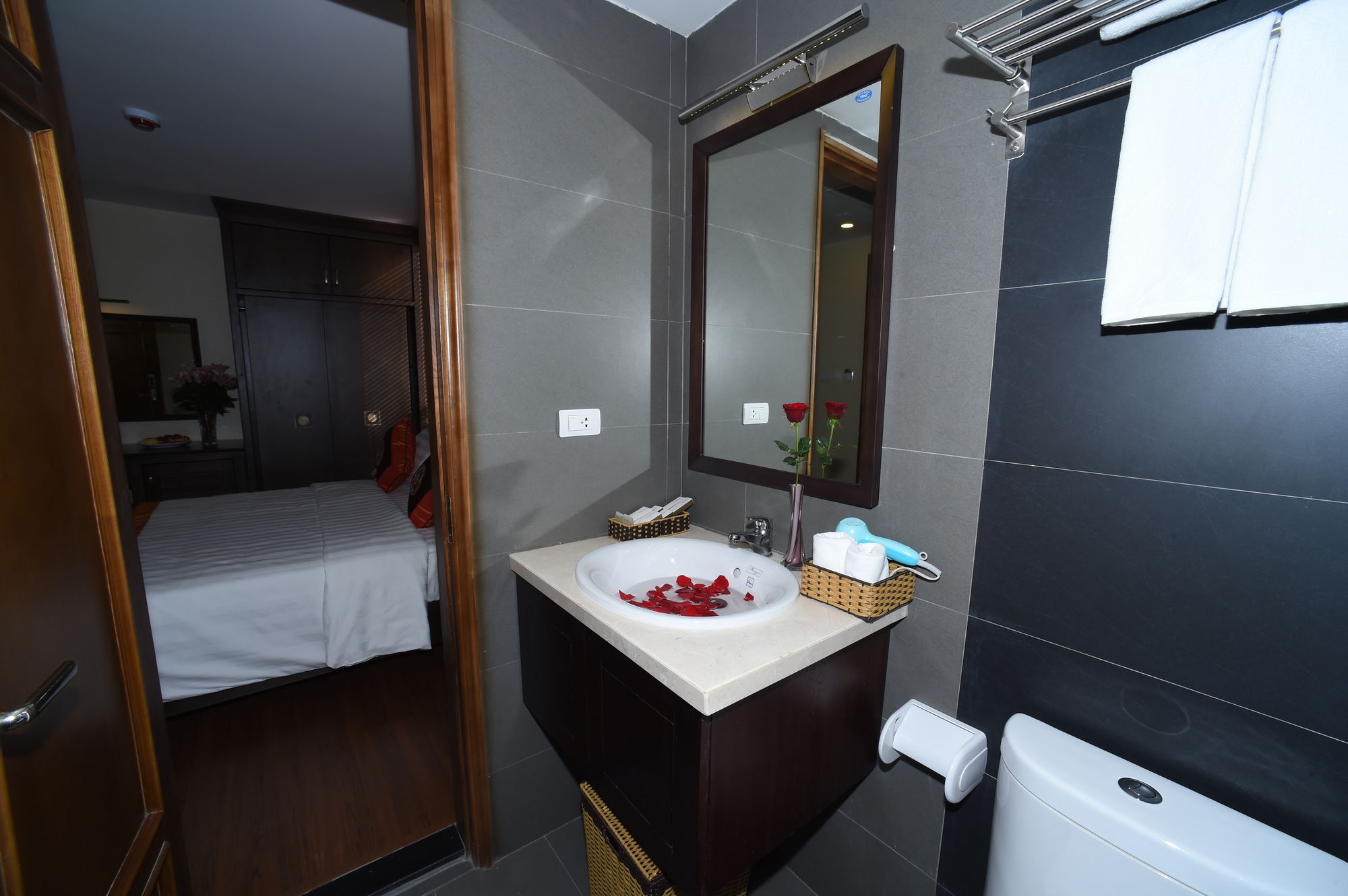 Фото Centre Point Hanoi