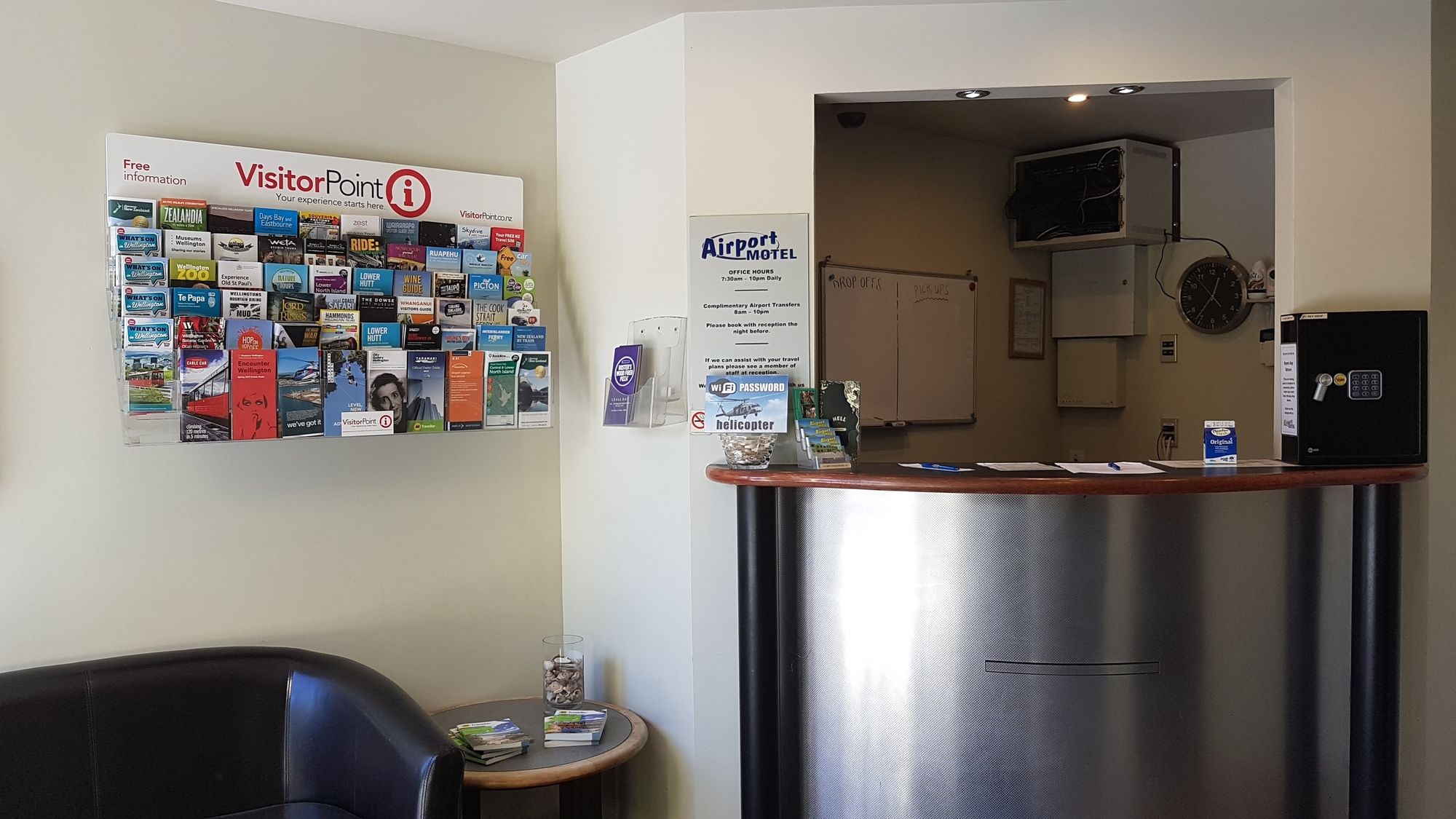 Фото Airport Motel